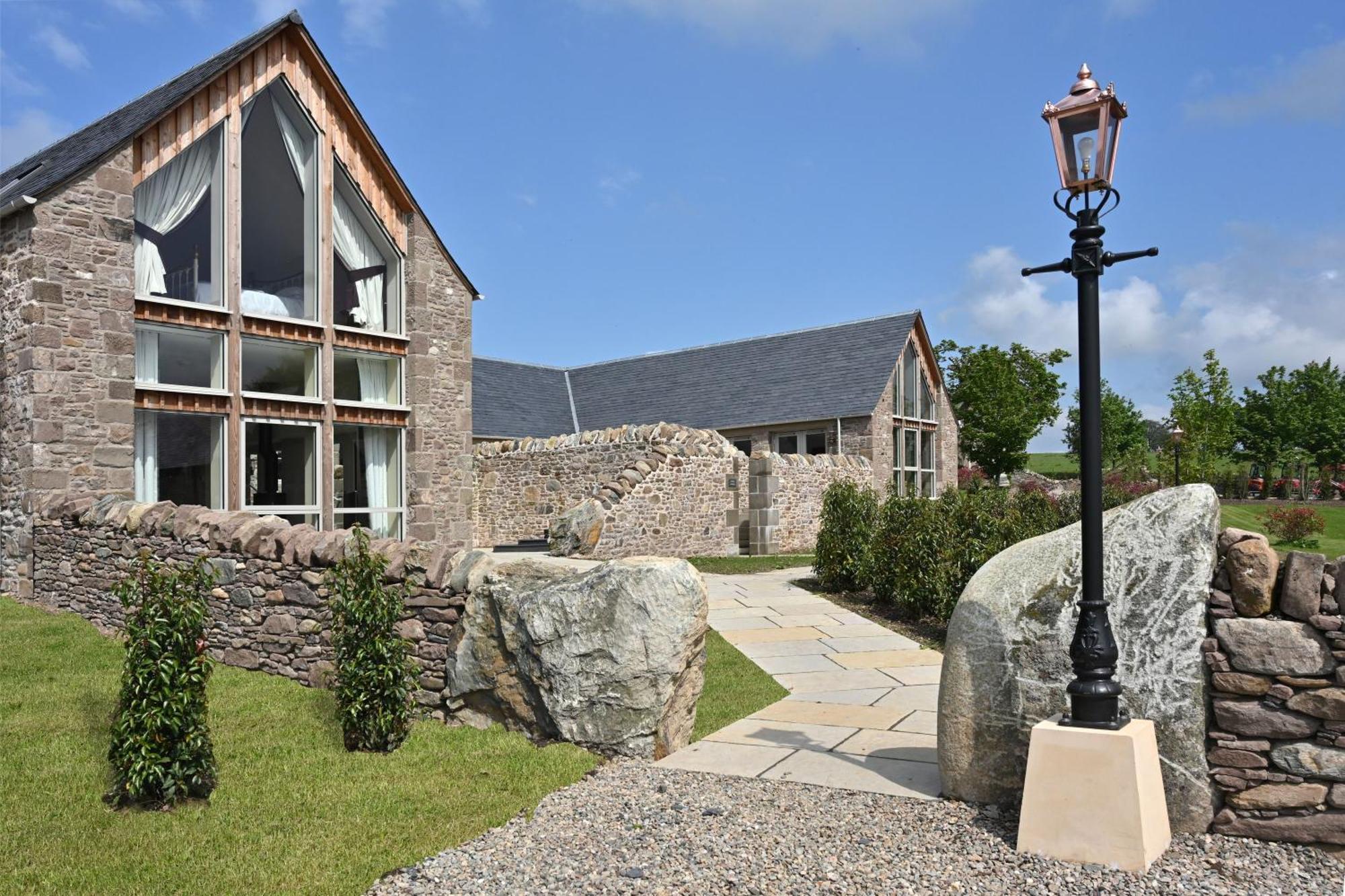 Milton Farm Villa Buchanty Buitenkant foto